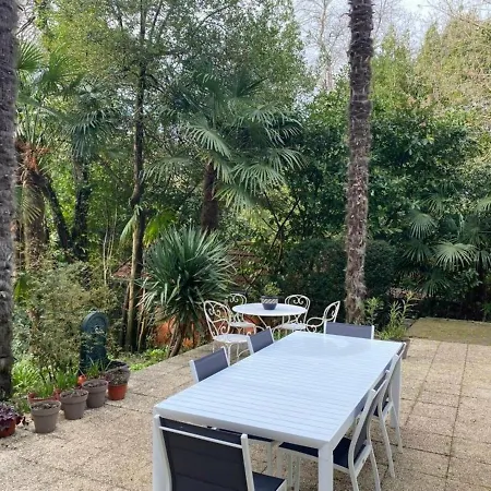 A 350 M De La Plage, Superbe T3 Renove Avec Terrasse Et Jardin, Quartier Calme, Internet Inclus - Fr-1-433-92 Apartment Arcachon